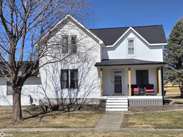 213 Jefferson St, Rockwell, IA 50469