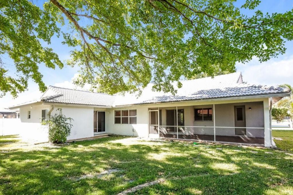 4533 NW 88th Terrace, Coral Springs, FL 33065 Photo