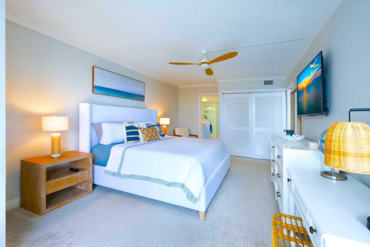 44 Yacht Club Drive, Unit 210, North Palm Beach, FL 33408 Photo