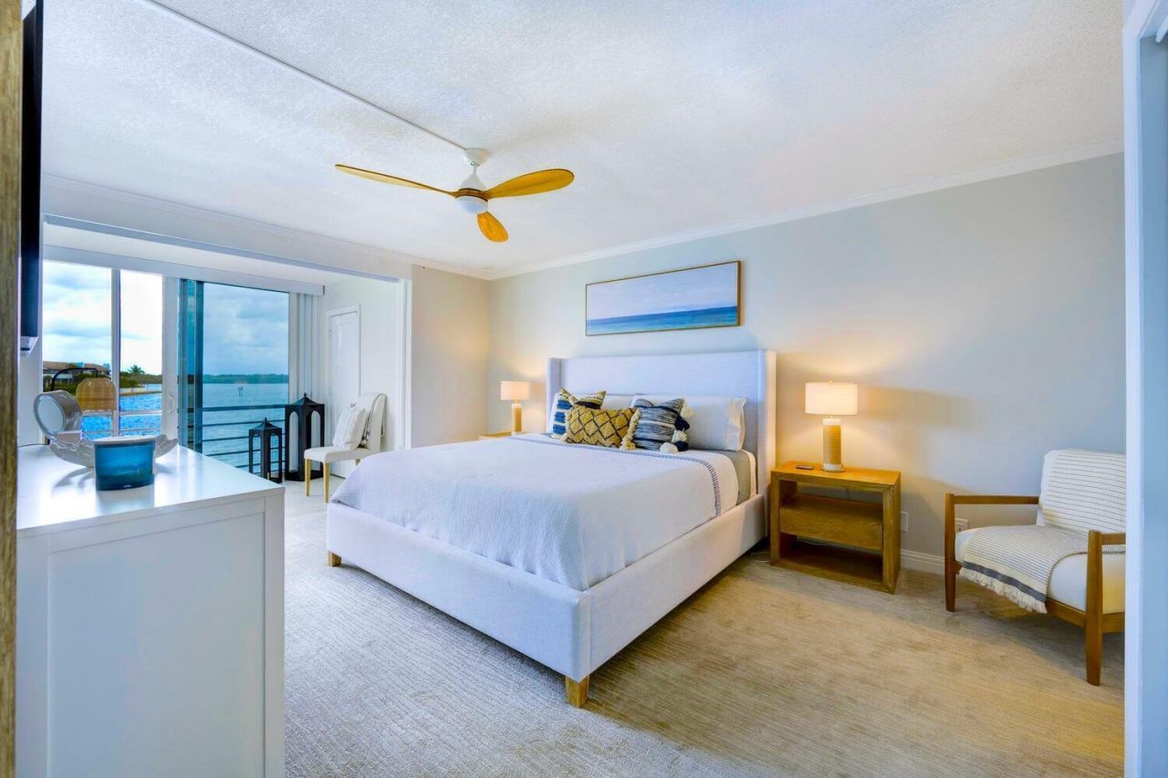 44 Yacht Club Drive, Unit 210, North Palm Beach, FL 33408 Photo