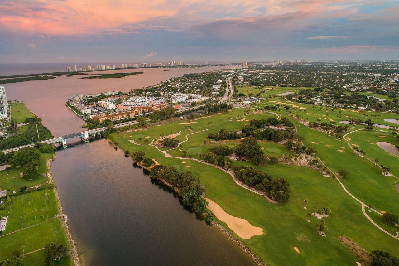 44 Yacht Club Drive, Unit 210, North Palm Beach, FL 33408 Photo