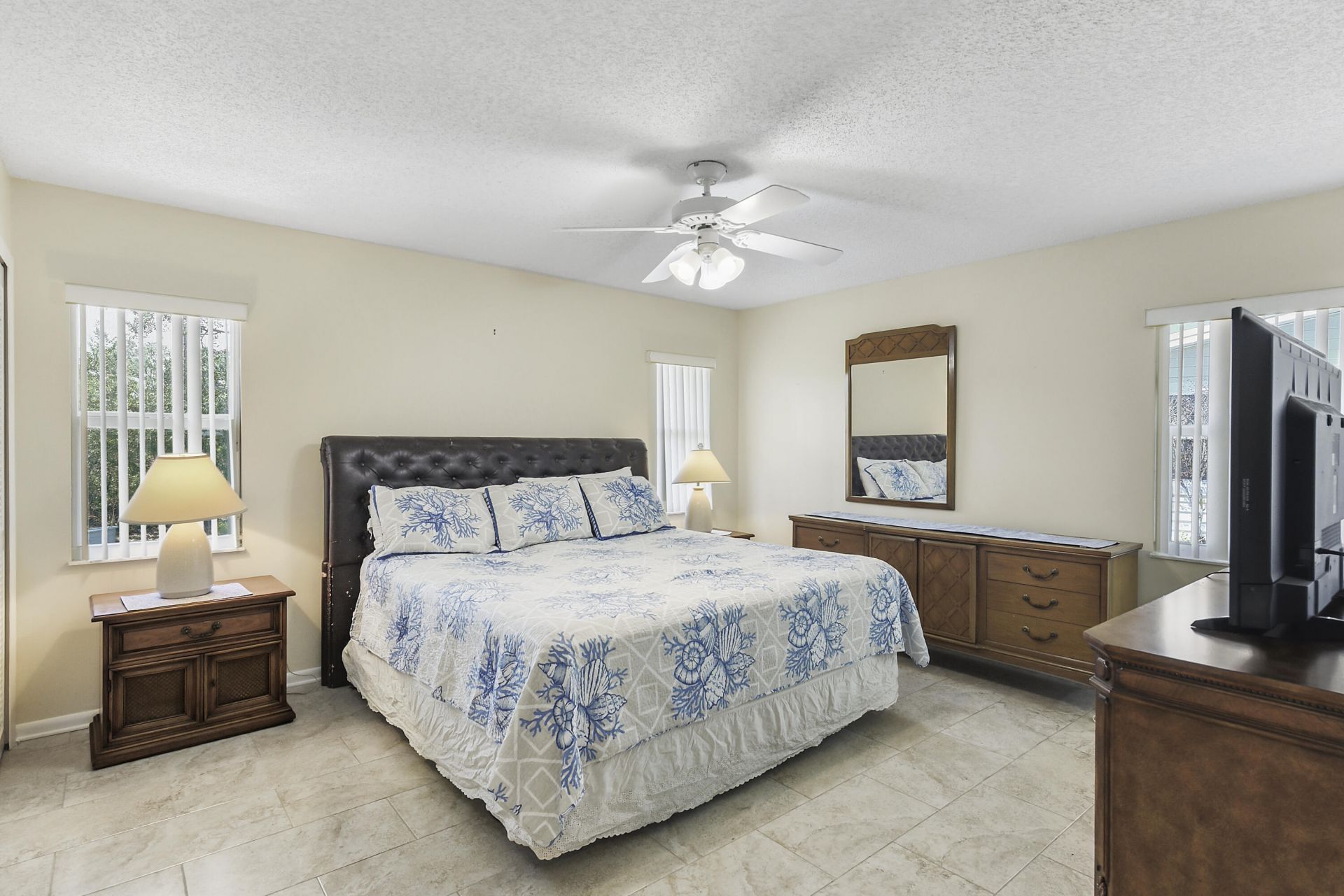 6940 SE Lillian Court, Stuart, FL 34997 Photo