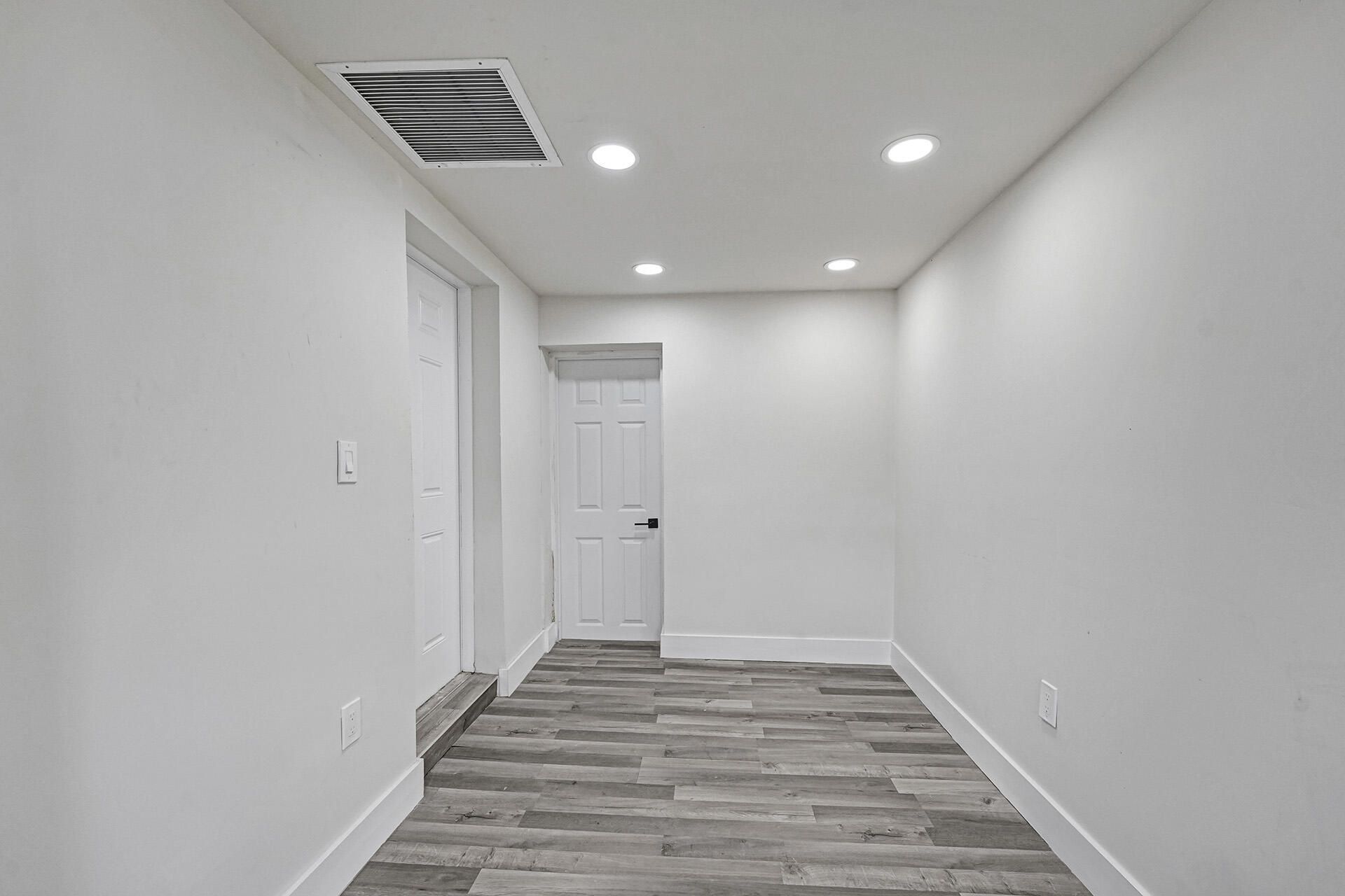 8229 NW 1st Place, Miami, FL 33150 Photo