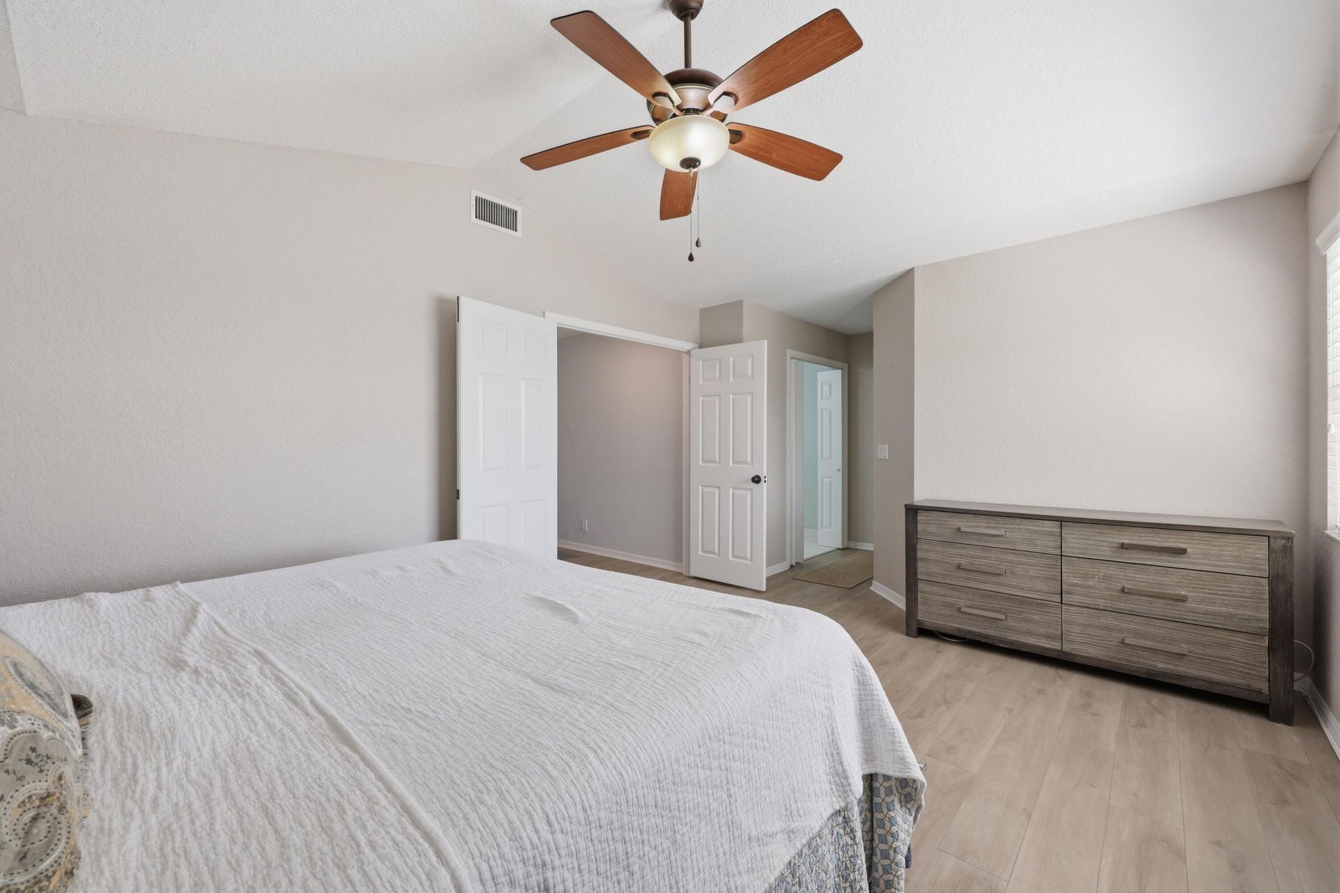 4956 SE Mariner Village Lane, Stuart, FL 34997 Photo