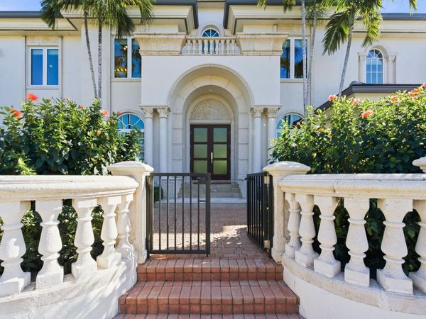 254 Atlantic Avenue, Palm Beach, FL 33480