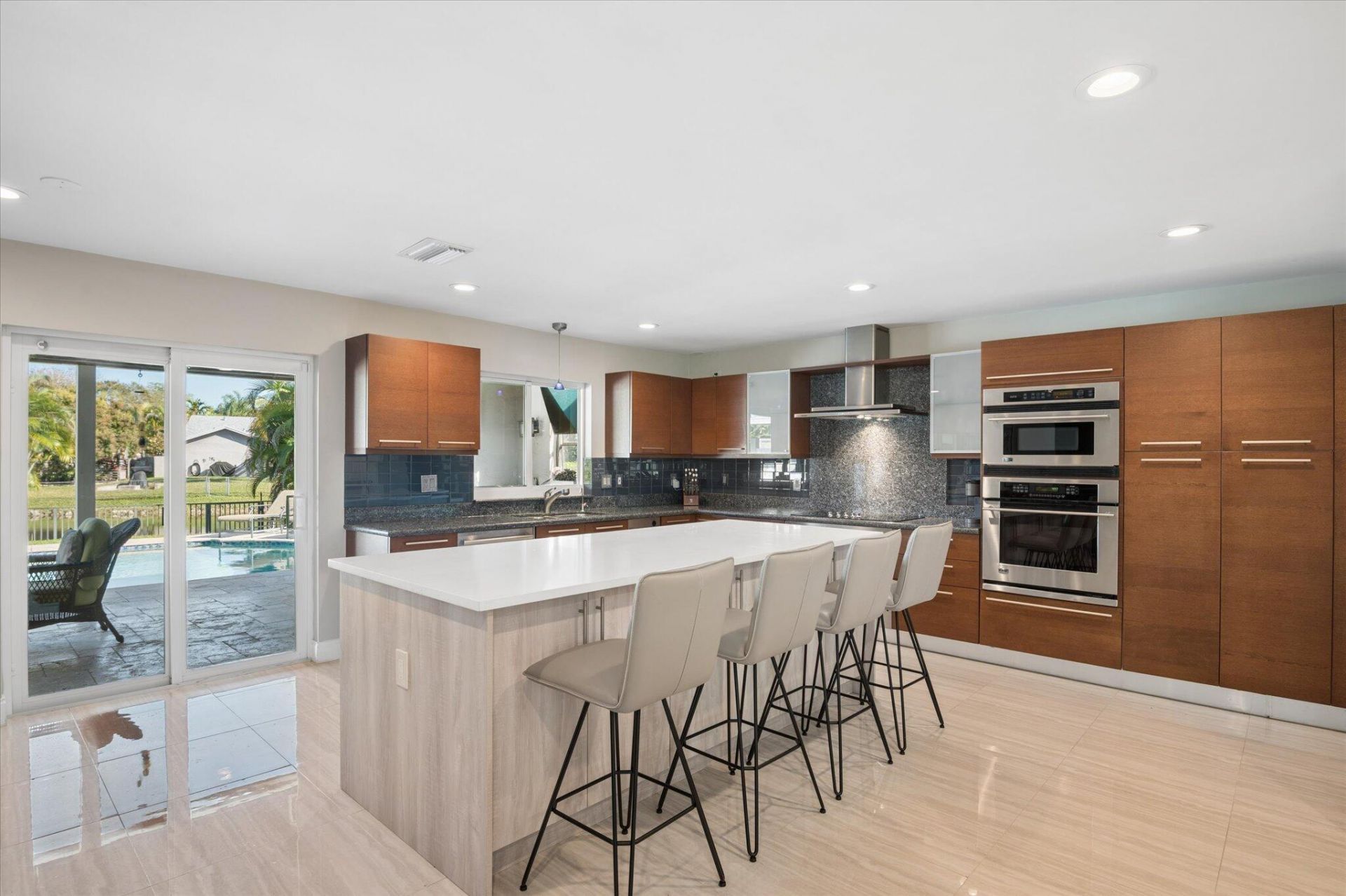 1078 NW 96th Avenue, Plantation, FL 33322 Photo