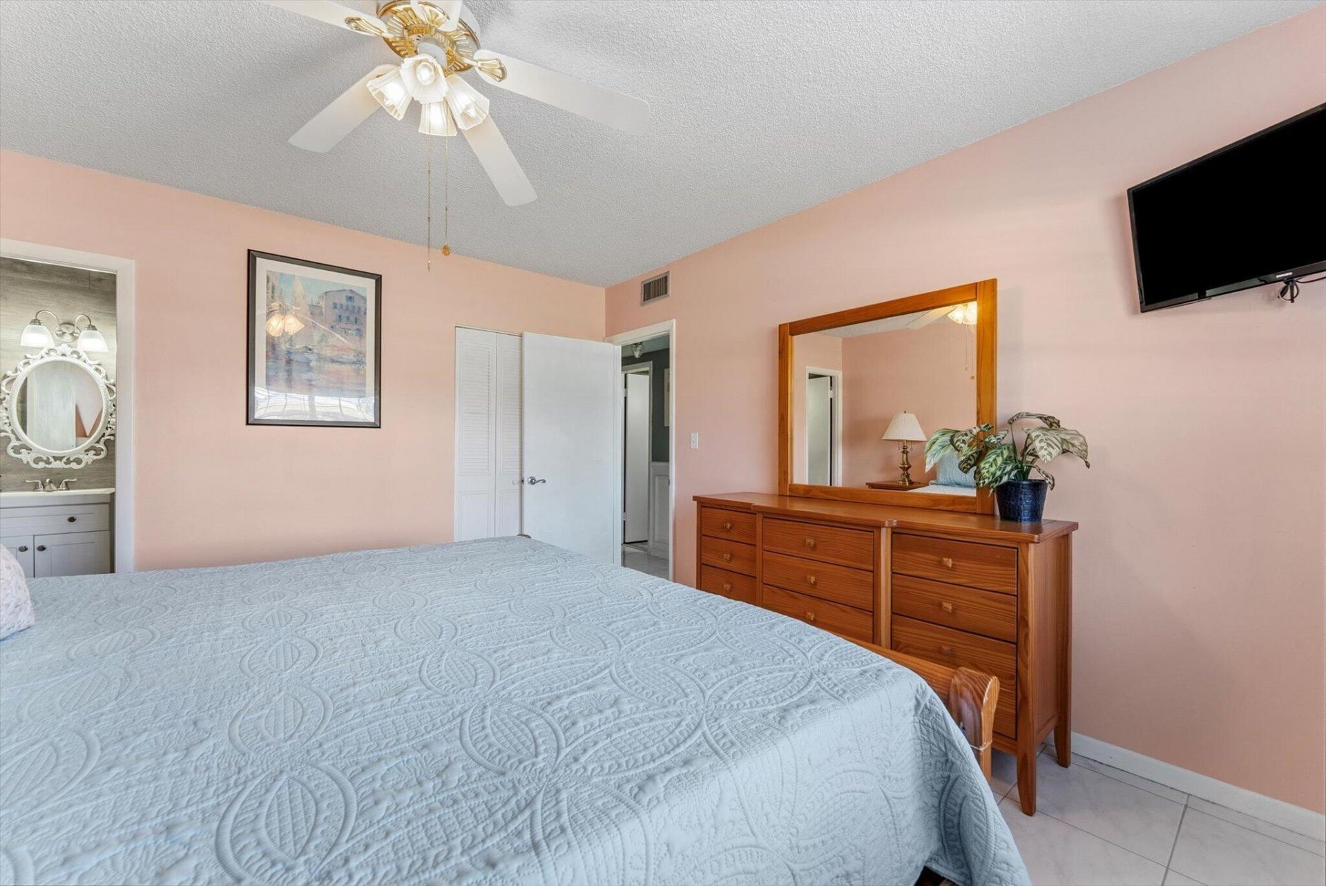 1520 Mckinley Street, Unit 117e, Hollywood, FL 33020 Photo