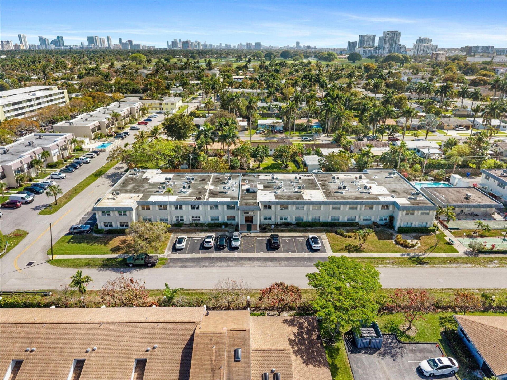 1520 Mckinley Street, Unit 117e, Hollywood, FL 33020 Photo