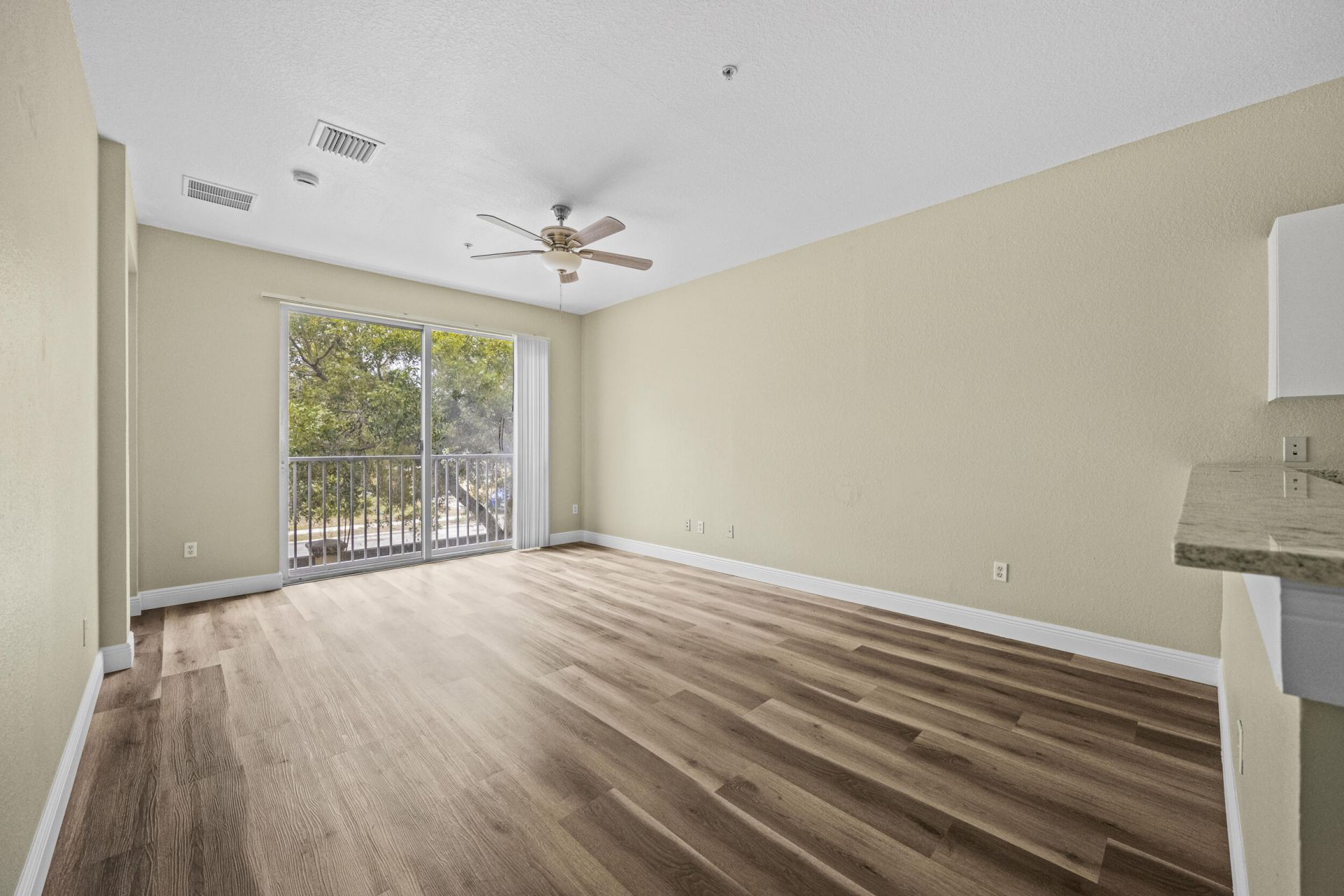 1982 Freeport Lane, Riviera Beach, FL 33404 Photo