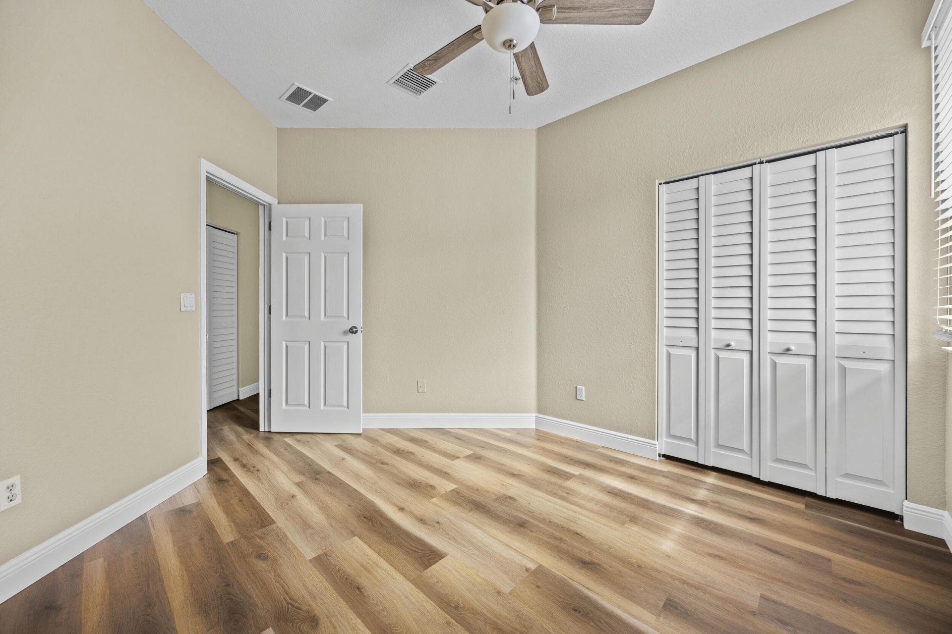 1982 Freeport Lane, Riviera Beach, FL 33404 Photo