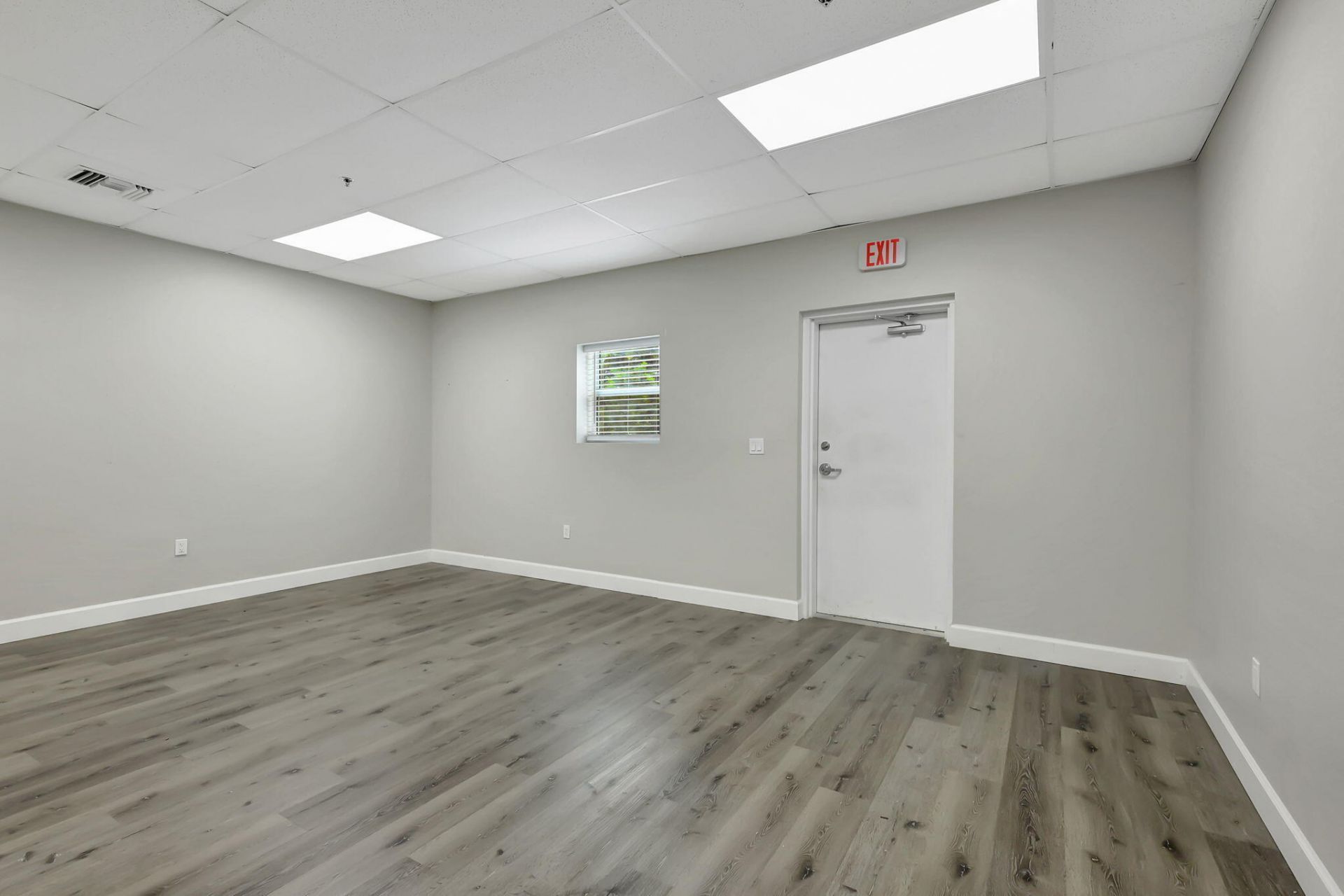 3801 Oleander Avenue, Fort Pierce, FL 34982 Photo