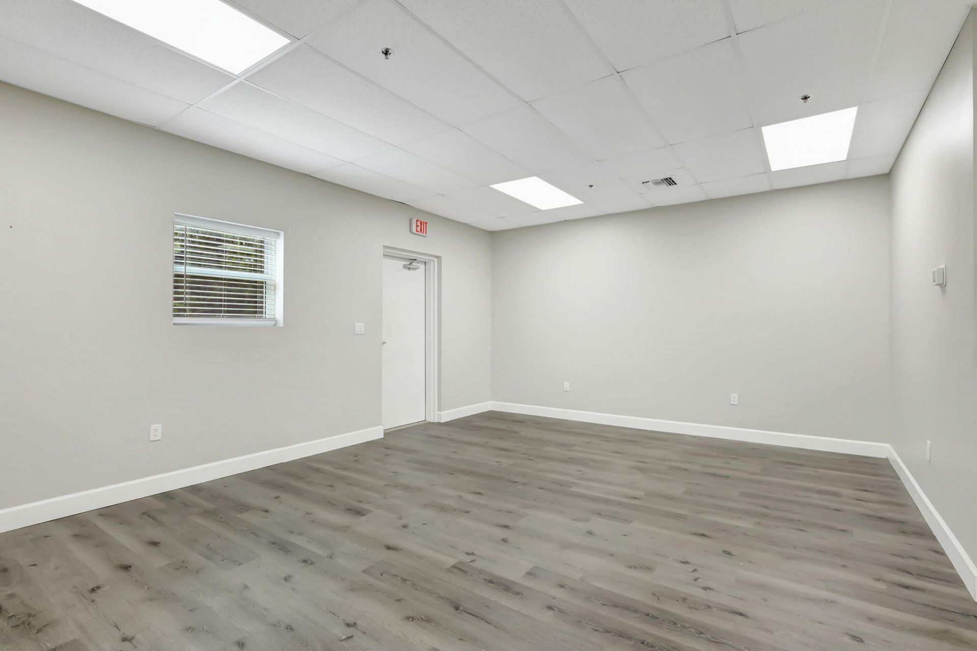 3801 Oleander Avenue, Fort Pierce, FL 34982 Photo