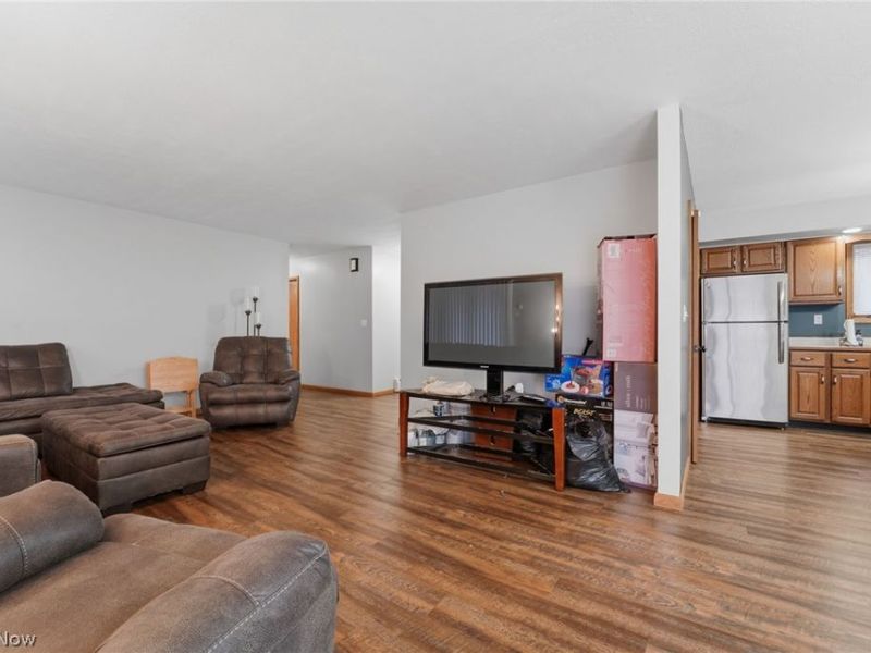 736 Lake Erie Street, Conneaut, OH 44030 Photo 5