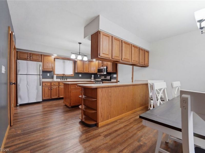 736 Lake Erie Street, Conneaut, OH 44030 Photo 9