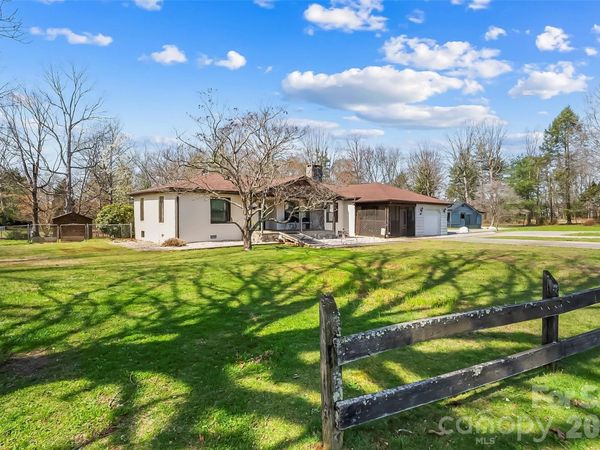 2706 Connelly Springs Road, Granite Falls, NC 28630