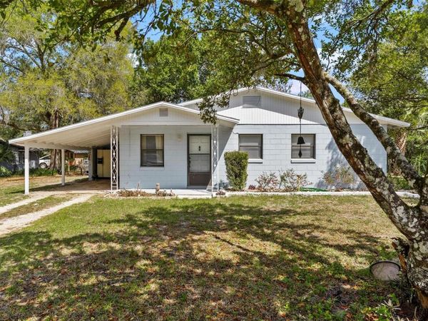 501 POINSETTIA AVENUE , FRUITLAND PARK, FL 34731