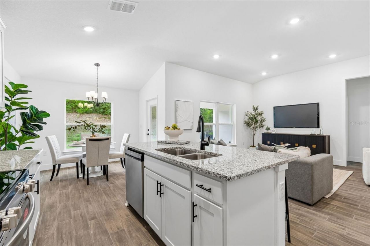13000 Kent Bradley Street, Dade City, FL 33525 Photo