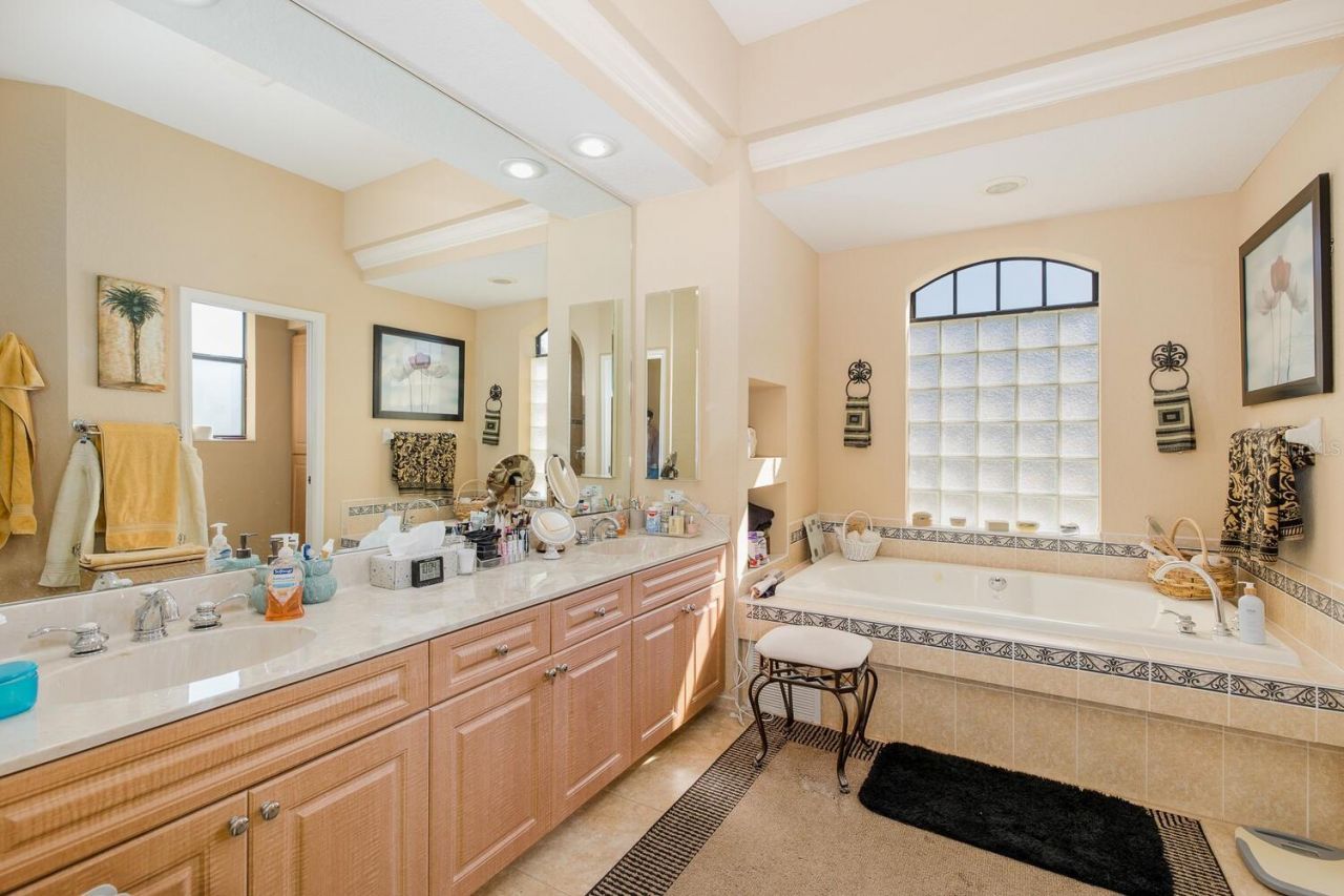 427 Archway Drive, Spring Hill, FL 34608 Photo