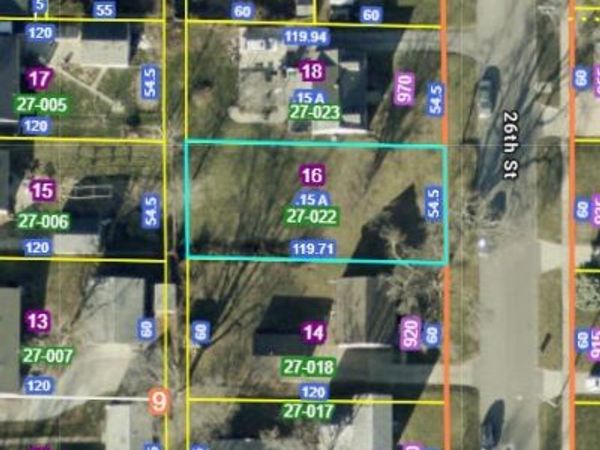 26th Street, Marion, IA 52302