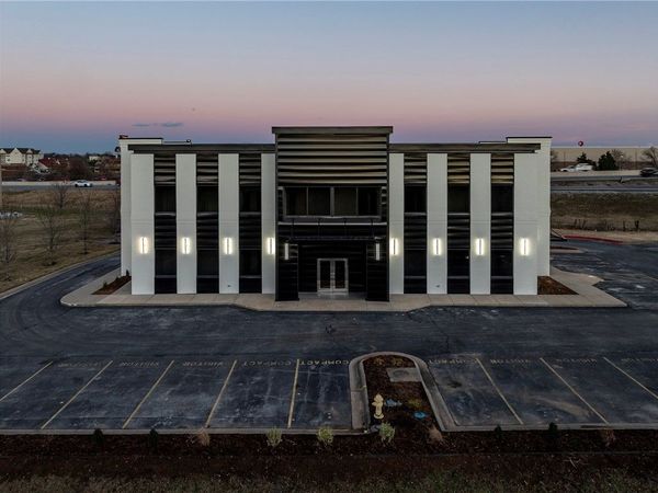 3103 SE Moberly Lane, Bentonville, AR 72712