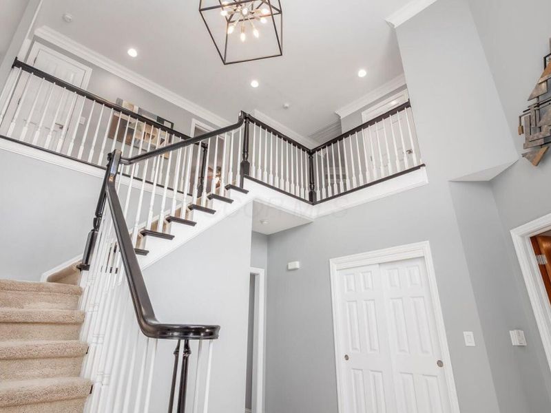 6170 Balmoral Drive, Dublin, OH 43017 Photo 4