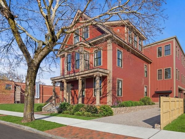 309 Broadway, Unit 1, Cambridge, MA 02139