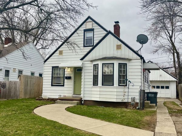 3222 Escott Avenue, Toledo, OH 43614