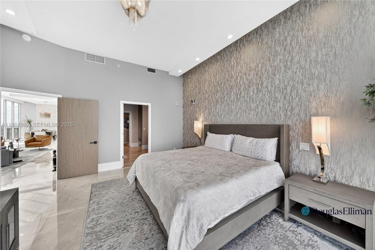 2900 NE 7th Ave , Unit 4904, Miami, FL 33137 Photo