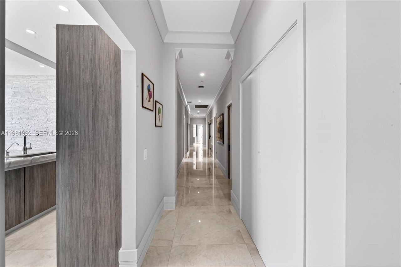 2900 NE 7th Ave , Unit 4904, Miami, FL 33137 Photo