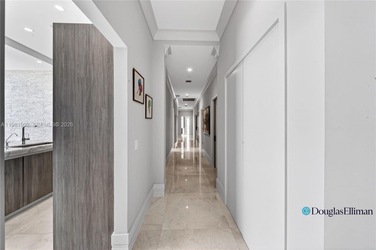 2900 NE 7th Ave , Unit 4904, Miami, FL 33137 Photo