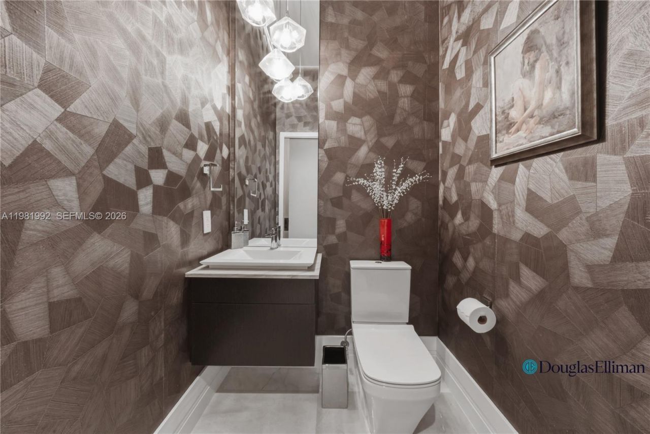 2900 NE 7th Ave , Unit 4904, Miami, FL 33137 Photo