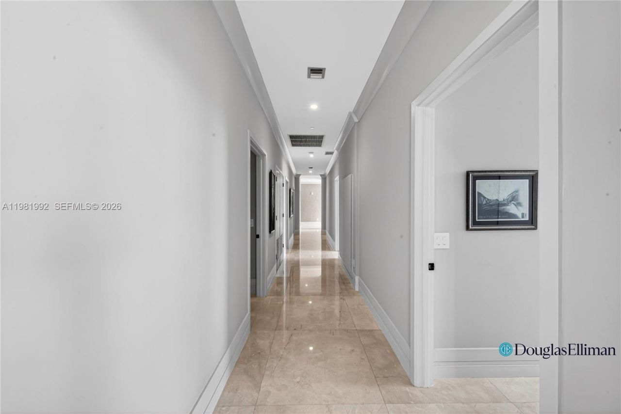 2900 NE 7th Ave , Unit 4904, Miami, FL 33137 Photo