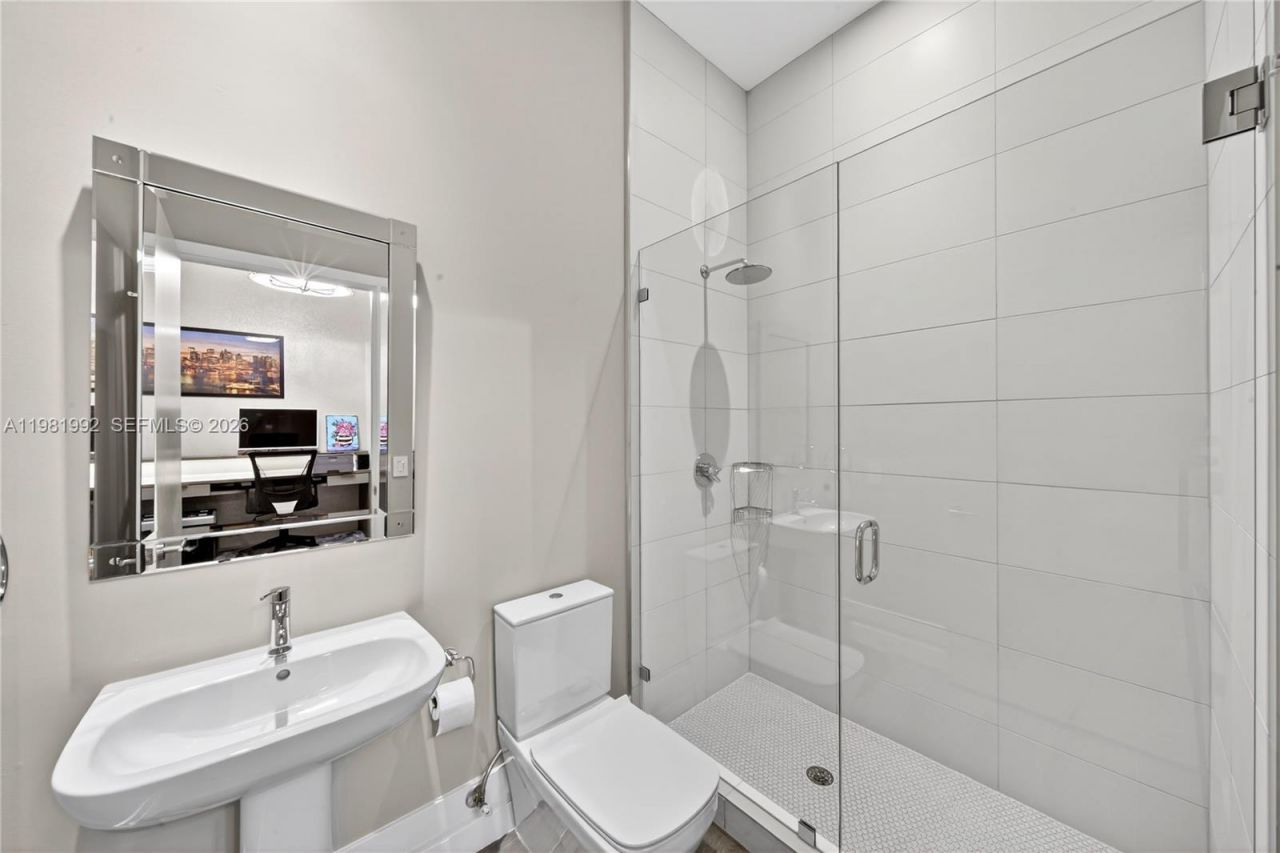 2900 NE 7th Ave , Unit 4904, Miami, FL 33137 Photo