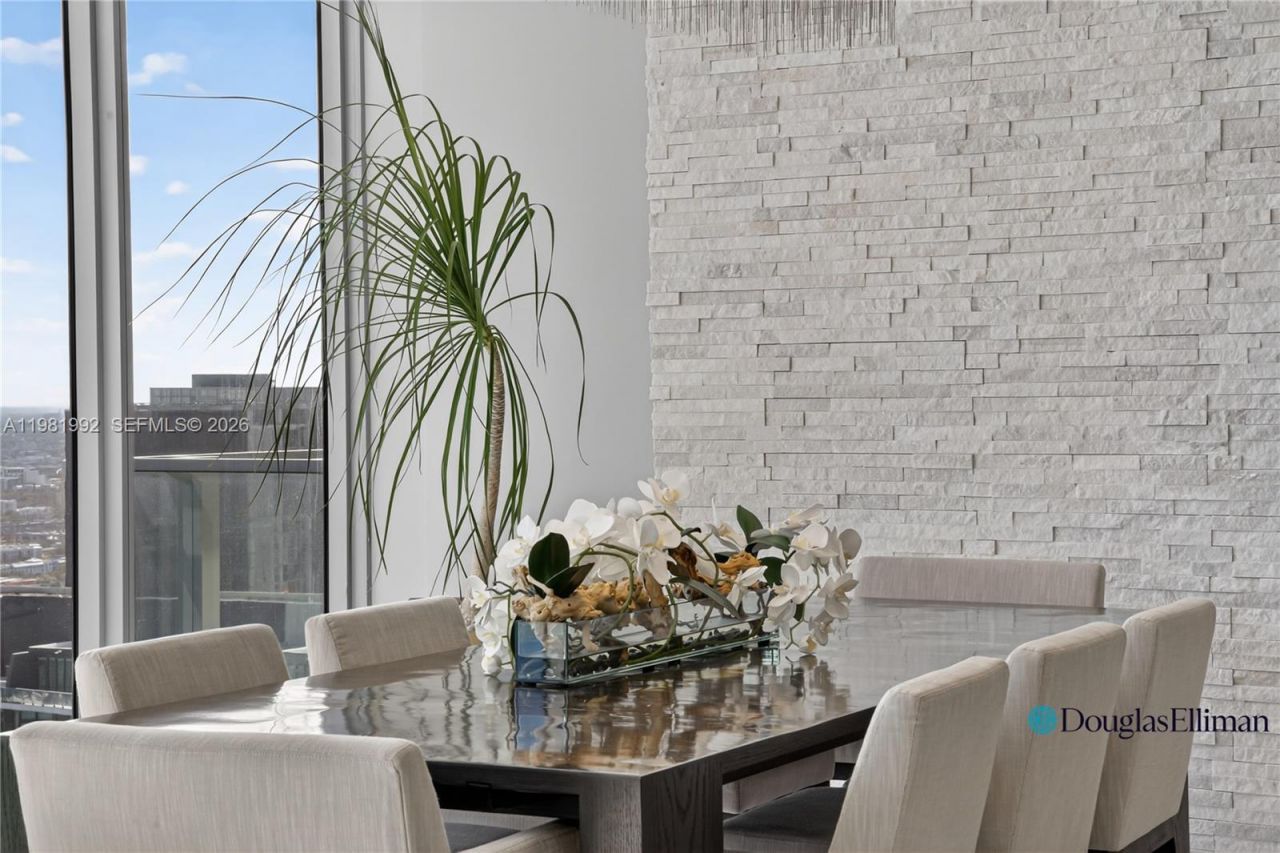 2900 NE 7th Ave , Unit 4904, Miami, FL 33137 Photo