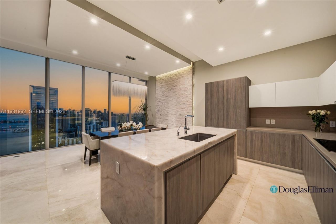 2900 NE 7th Ave , Unit 4904, Miami, FL 33137 Photo