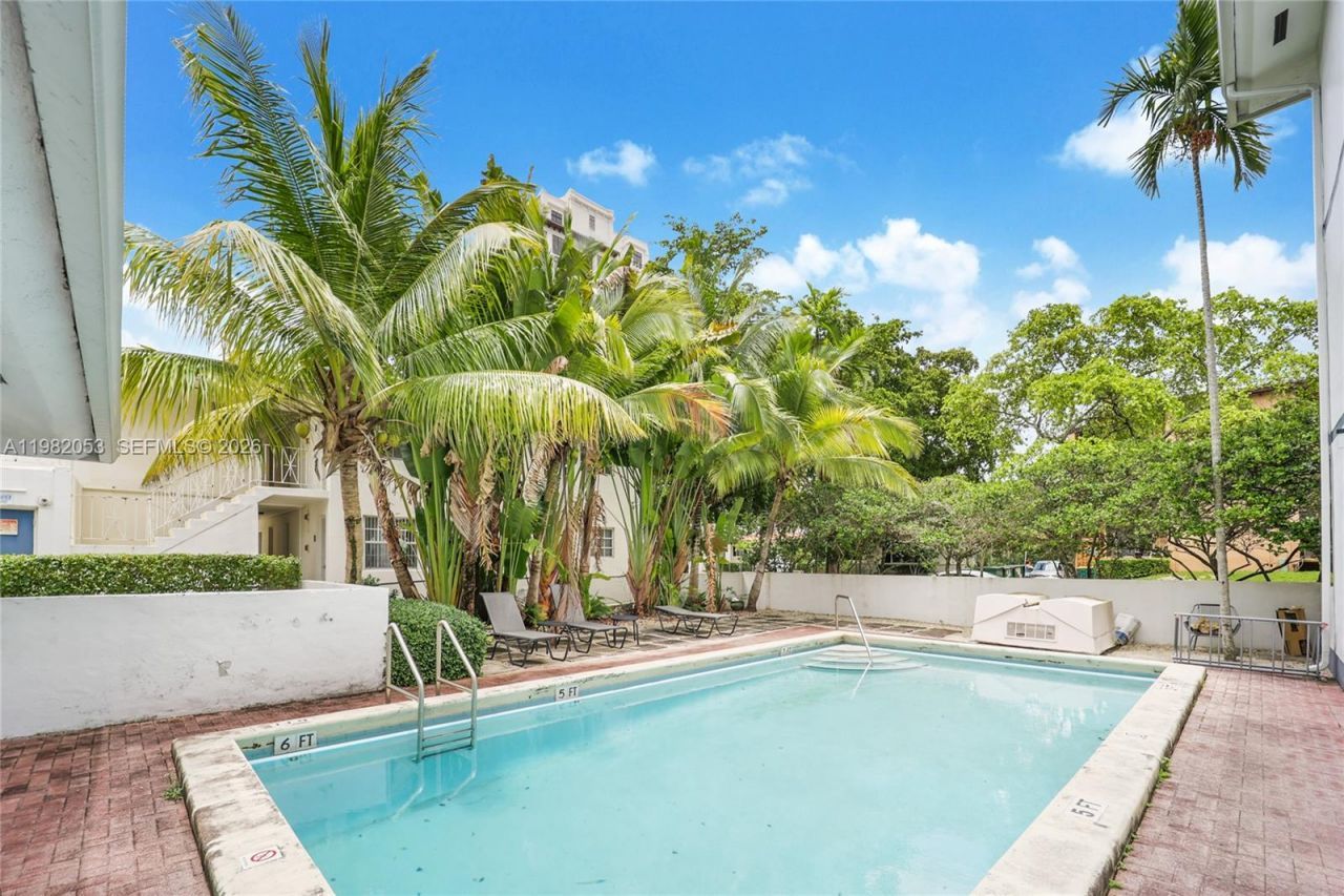 235 Antilla Ave , Unit 7, Coral Gables, FL 33134 Photo