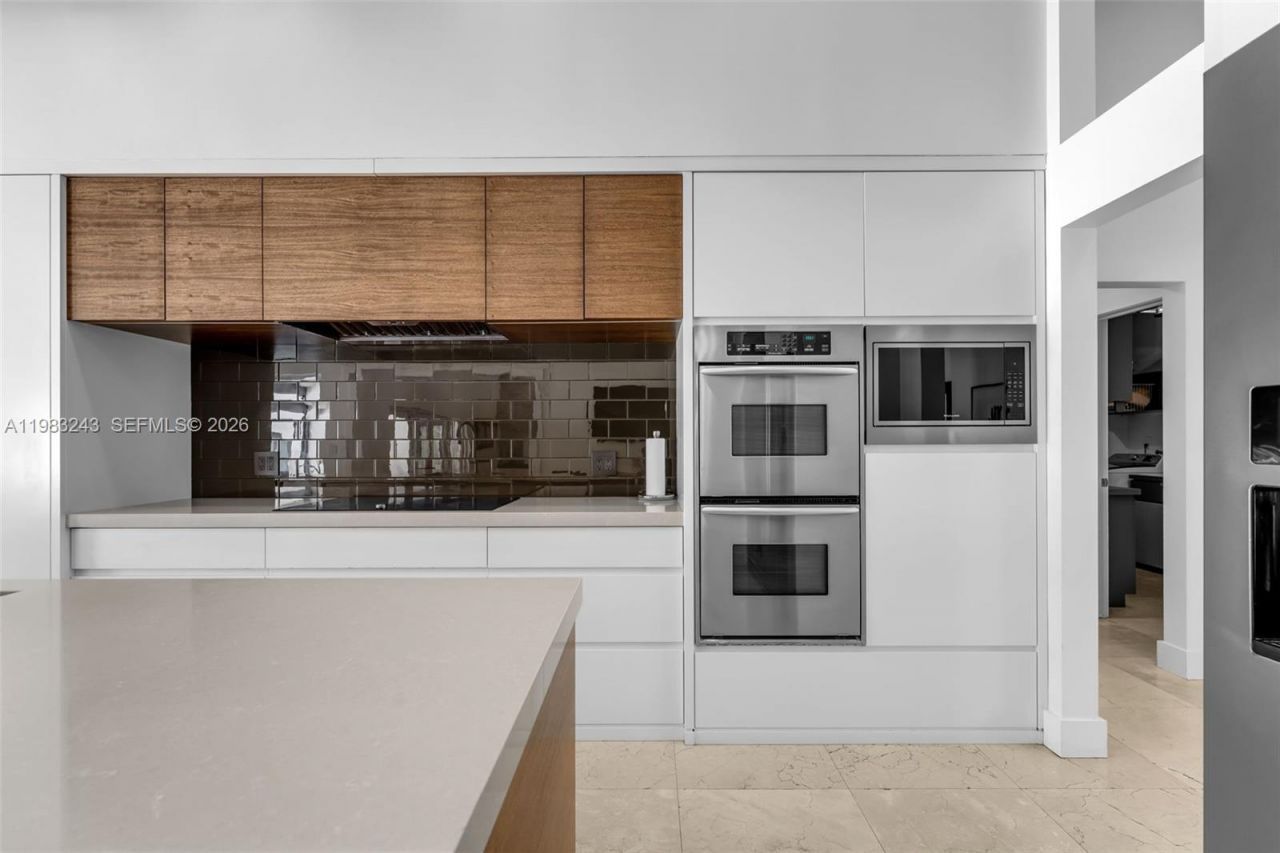 8967 SW 117th St, Miami, FL 33176 Photo