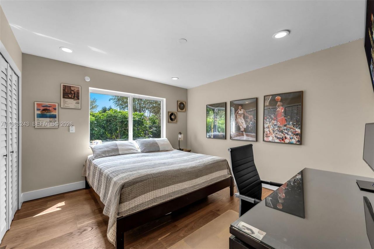 8967 SW 117th St, Miami, FL 33176 Photo