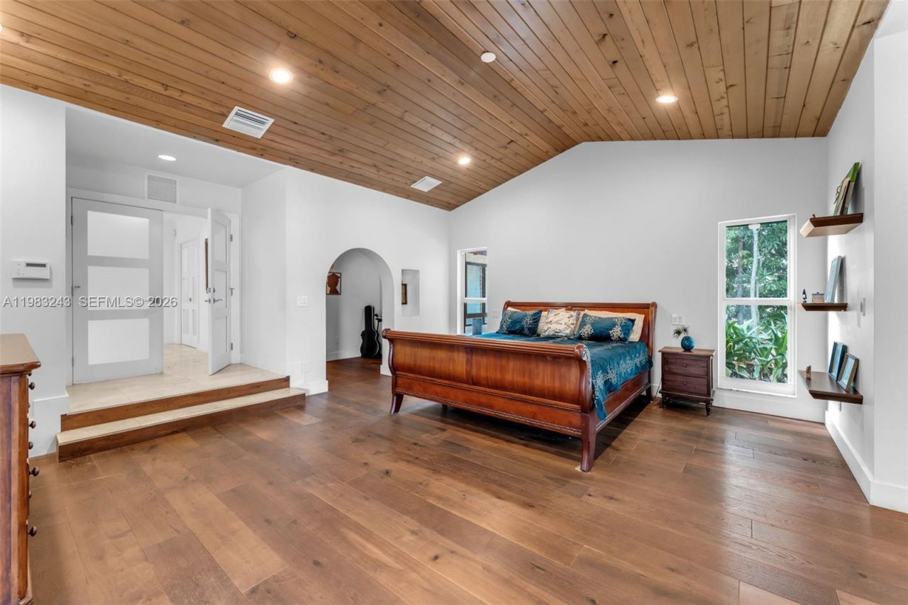 8967 SW 117th St, Miami, FL 33176 Photo