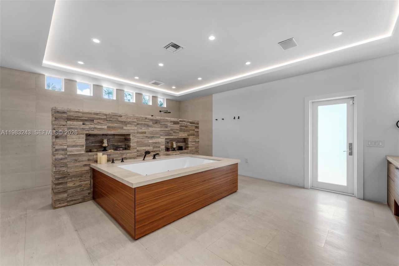 8967 SW 117th St, Miami, FL 33176 Photo