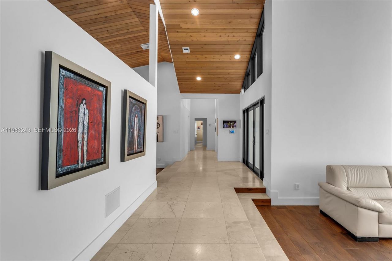 8967 SW 117th St, Miami, FL 33176 Photo