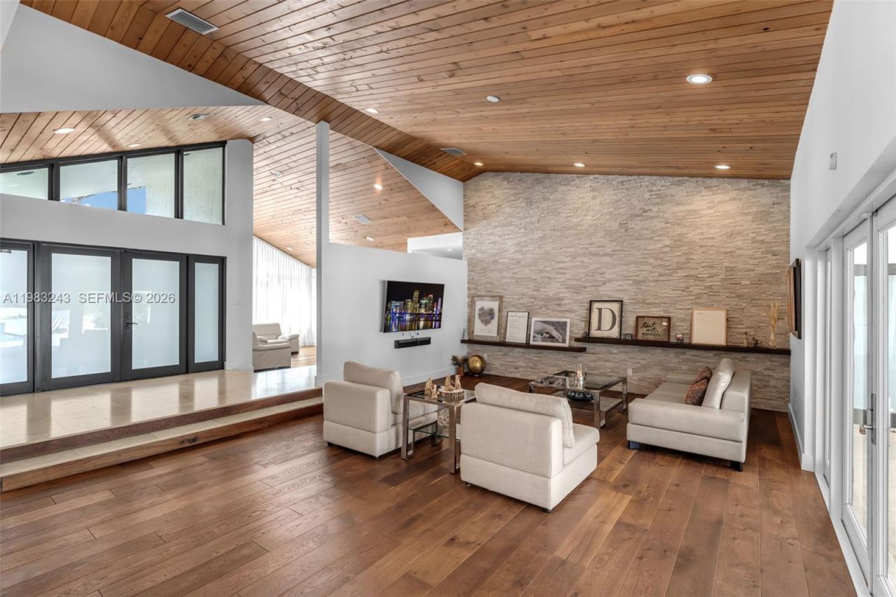 8967 SW 117th St, Miami, FL 33176 Photo