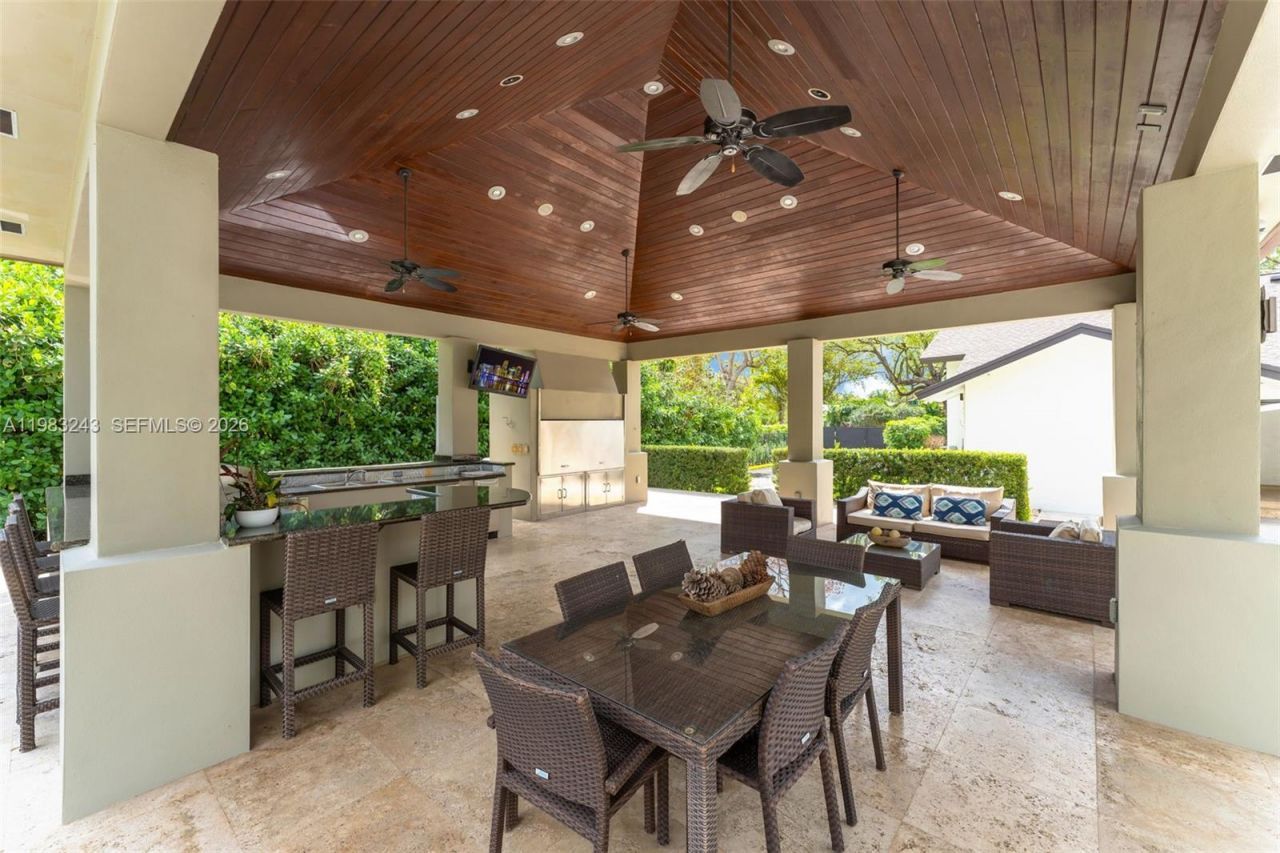 8967 SW 117th St, Miami, FL 33176 Photo