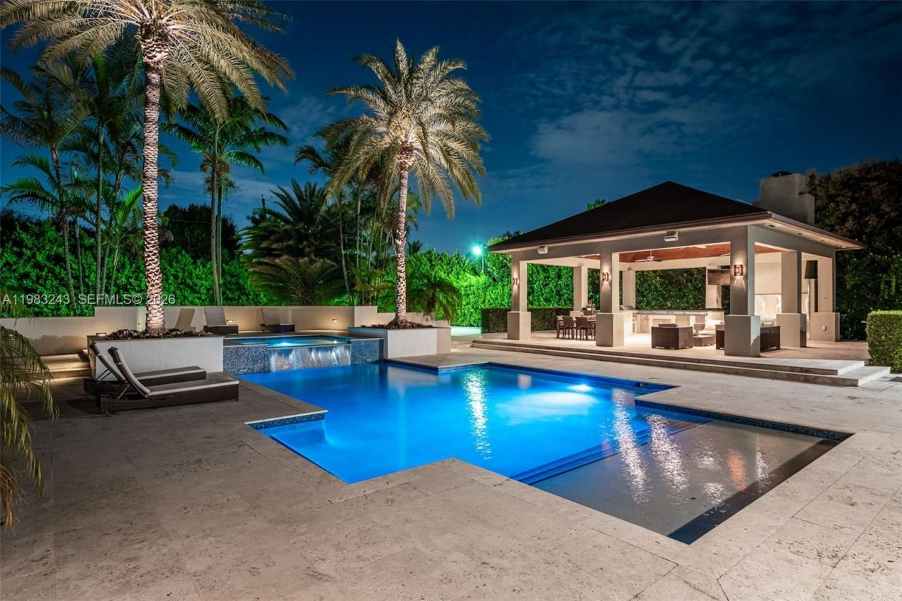 8967 SW 117th St, Miami, FL 33176 Photo