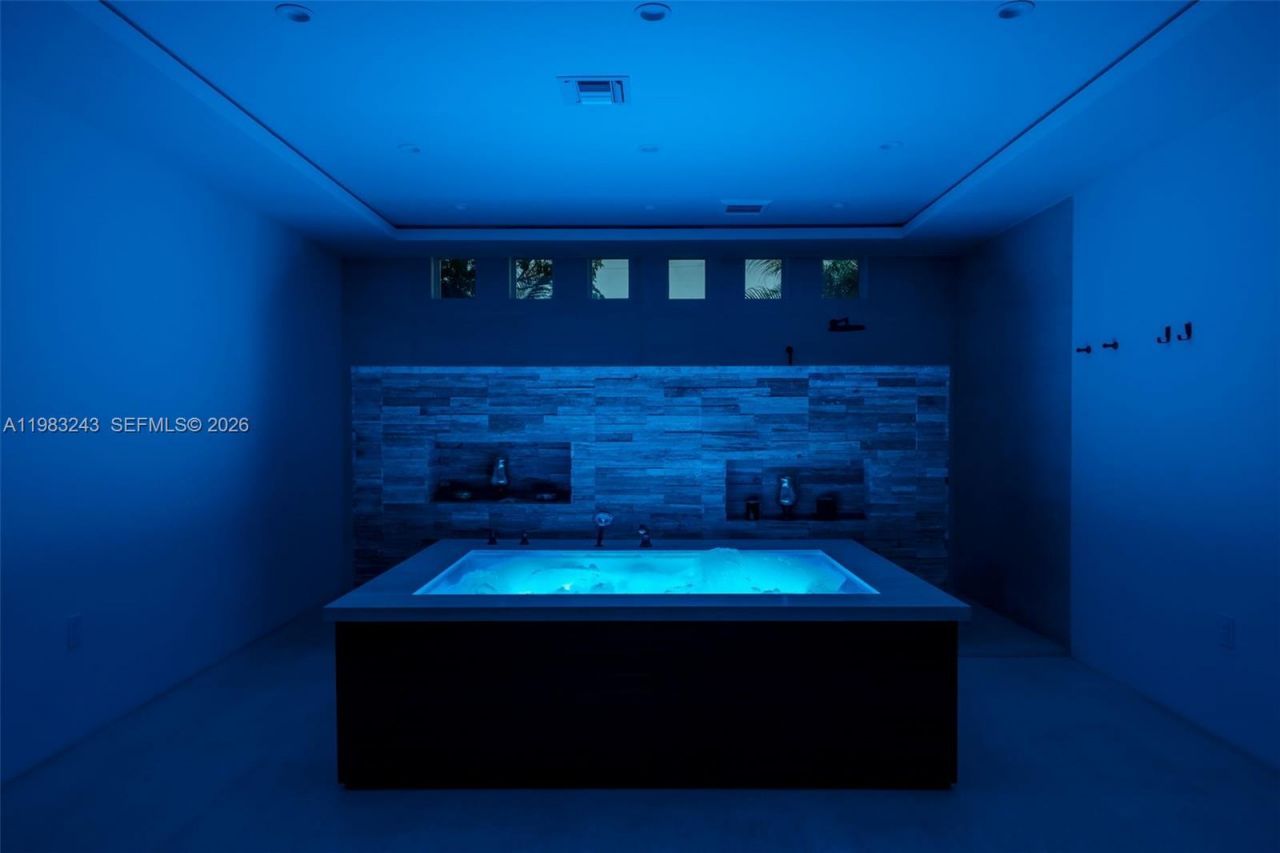 8967 SW 117th St, Miami, FL 33176 Photo