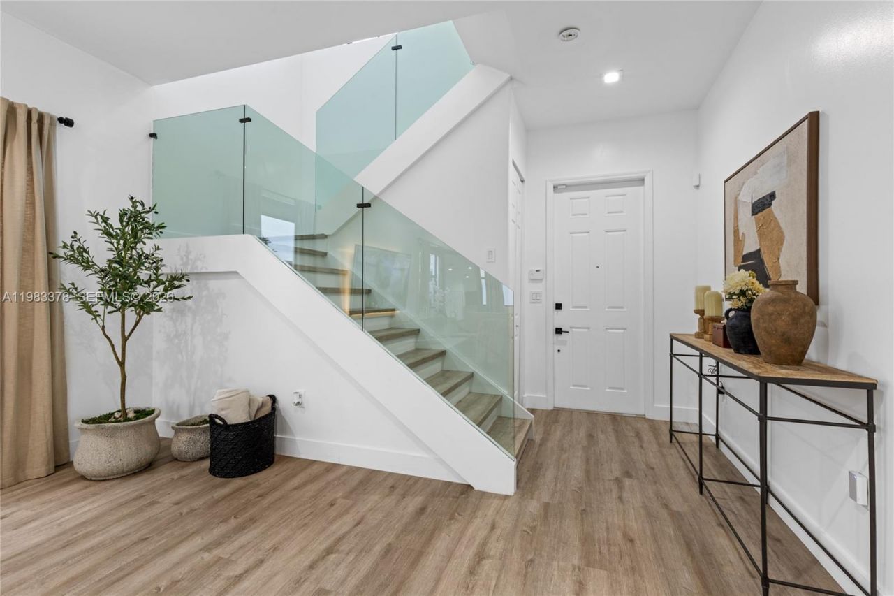 9094 SW 36th St , Miramar, FL 33025 Photo