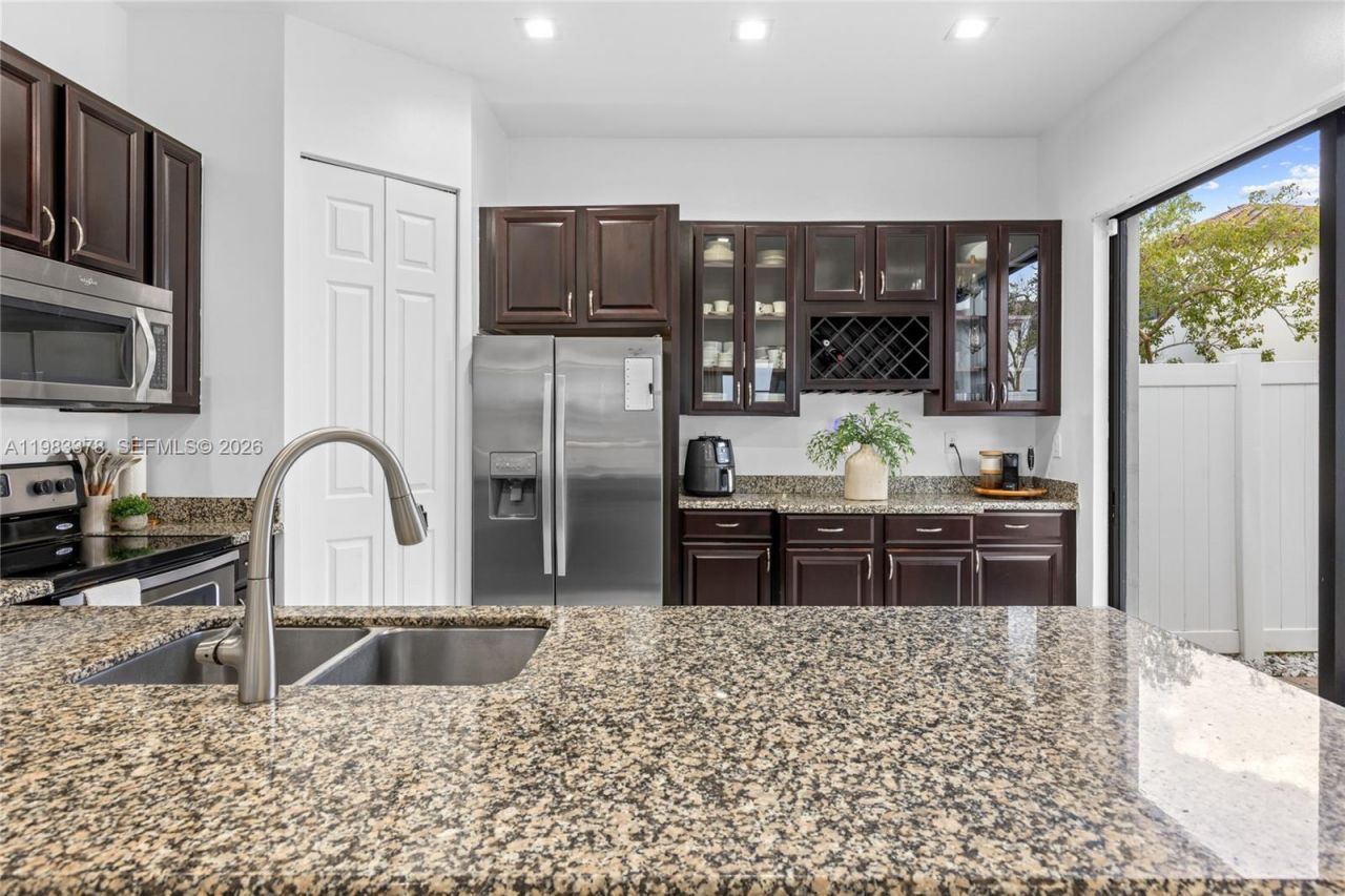 9094 SW 36th St , Miramar, FL 33025 Photo