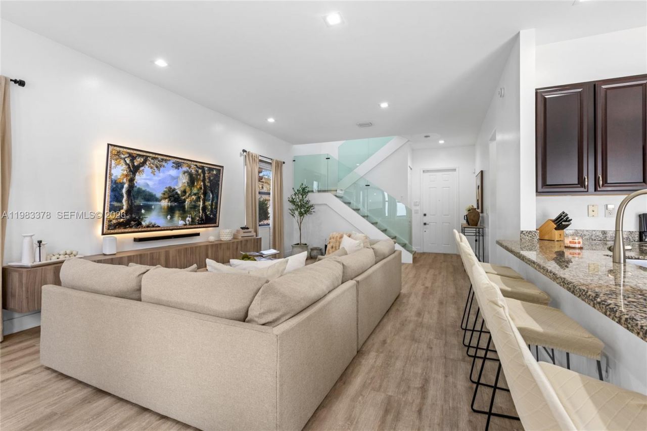 9094 SW 36th St , Miramar, FL 33025 Photo