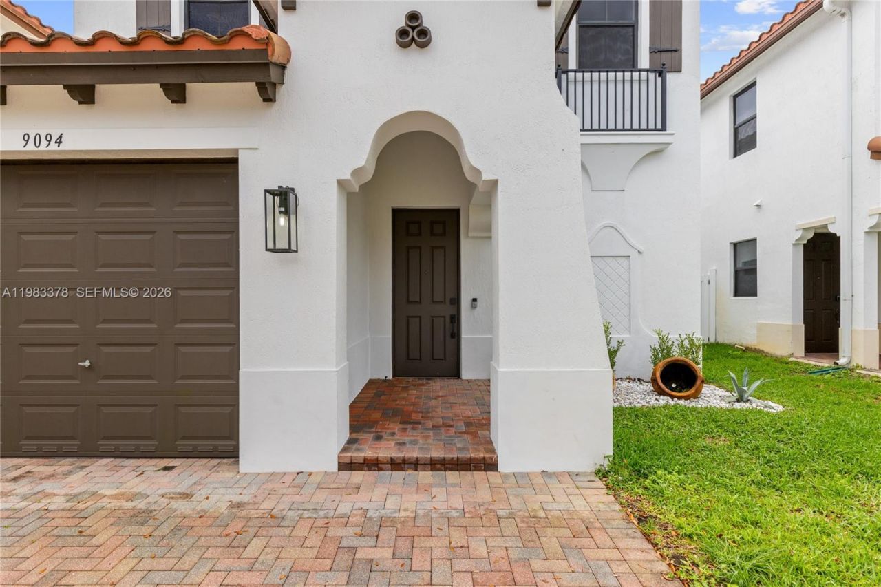 9094 SW 36th St , Miramar, FL 33025 Photo