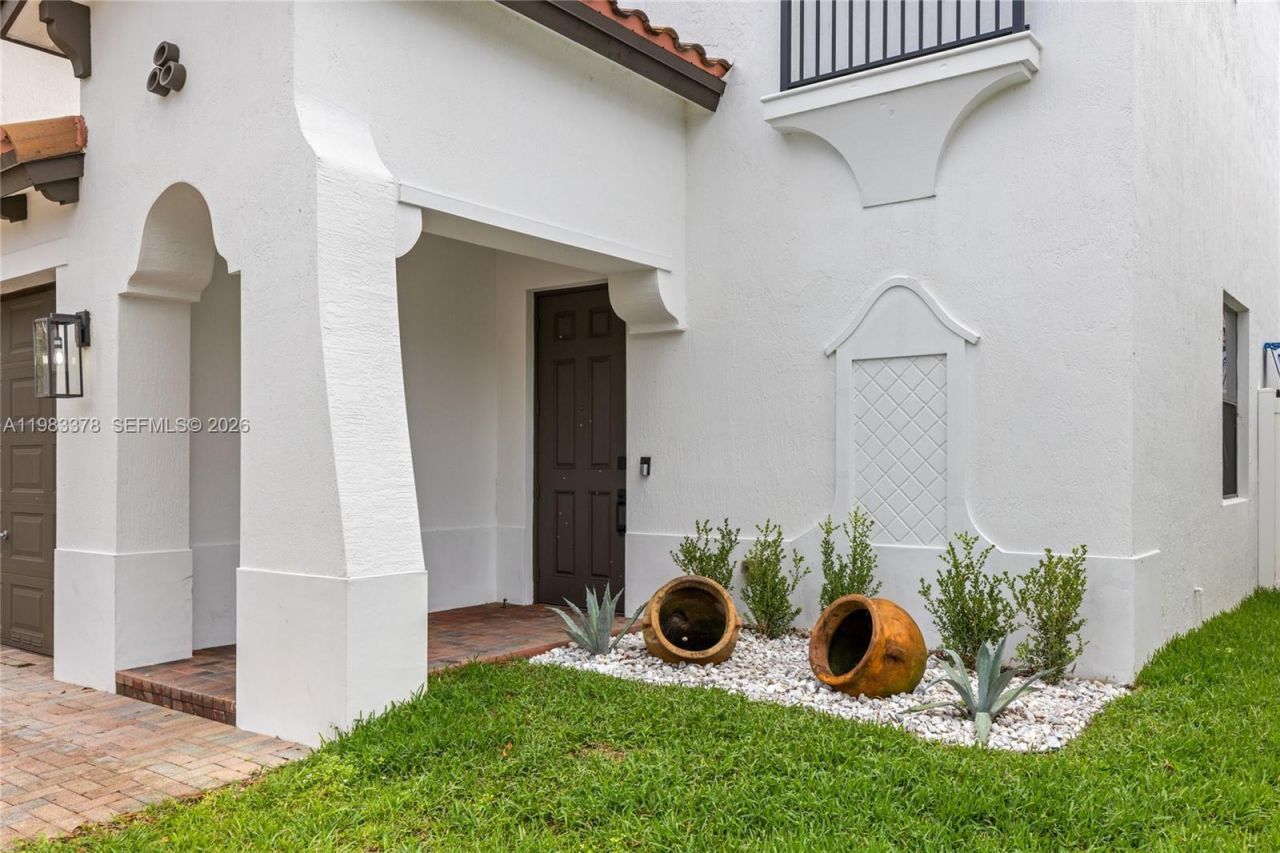 9094 SW 36th St , Miramar, FL 33025 Photo